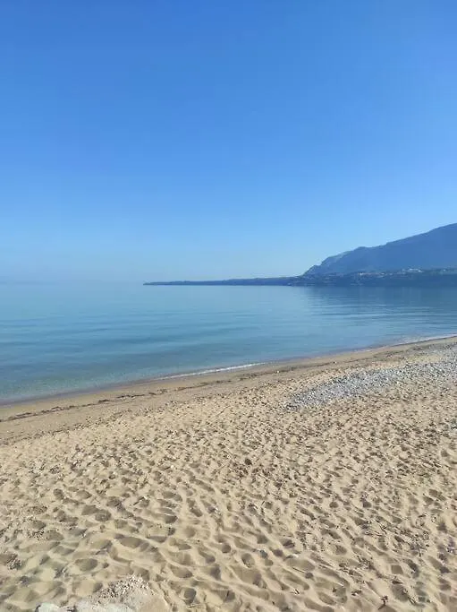 טראפטו Villa Delfino Sul Mare 0*,
