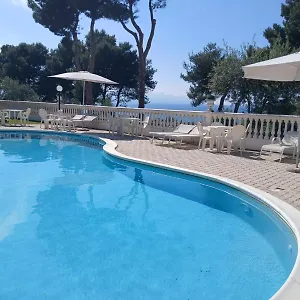 Nunziatella Badia Holiday home