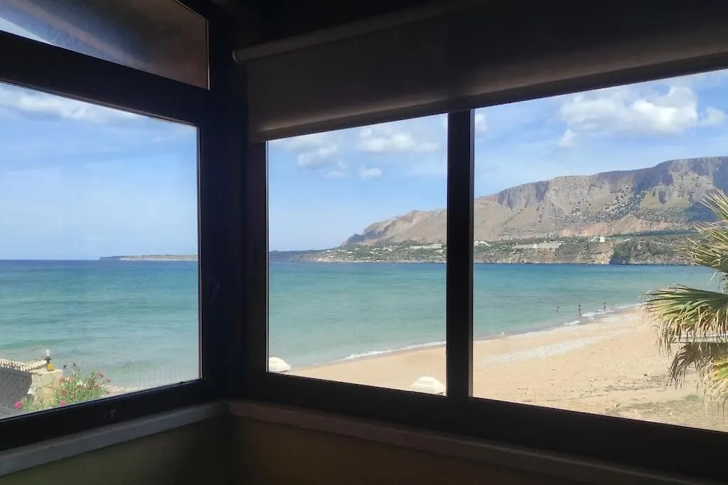 Holiday home Villa Delfino Sul Mare Trappeto  Italy